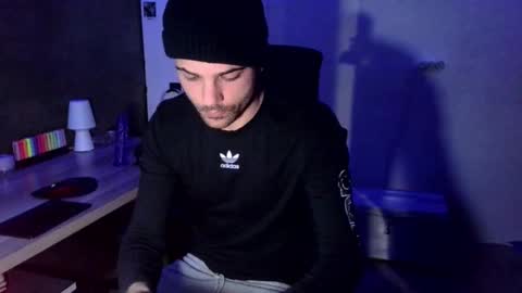 Adriherx online show from 01.07.26