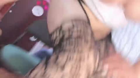 Snapshot of adriiana_fox_ chatting on 02.28.25 adriiana_fox_ online show from 02.28.25