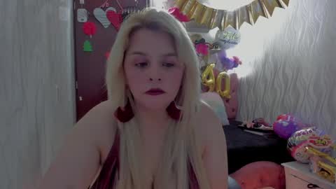 adriiana_fox_ online show from 04.01.26