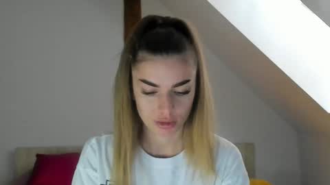 adventurina online show from 10.22.25