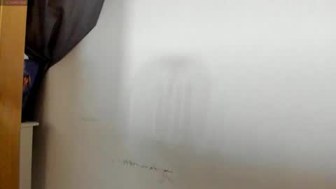 Snapshot of aeiris_xo chatting on 12.17.25 aeiris_xo online show from 12.17.25