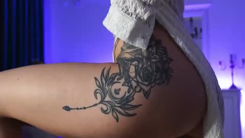 Aelia online show from 02.06.26