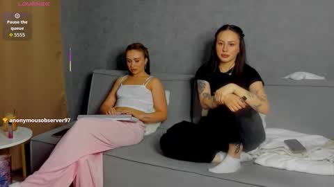 Snapshot of aelin_day chatting on 02.17.26 Adele online show from 02.17.26