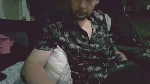 Snapshot of aeroslayer chatting on 12.17.25 aeroslayer online show from 12.17.25