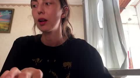 Snapshot of aevra chatting on 08.08.26 vegans taste better online show from 08.08.26