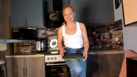 OneAfa online show from 04.01.26