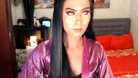Dominant Goddess Contessa online show from 01.29.25