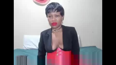 AfricanSquirtQueen online show from 12.21.25