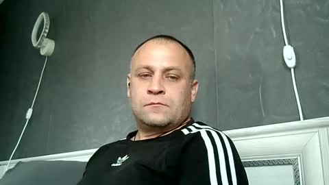 Sasha online show from 10.18.25