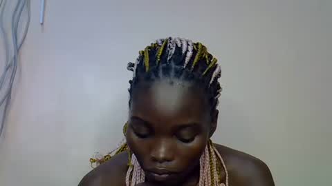Snapshot of afri_kana chatting on 09.17.25 Kana online show from 09.17.25