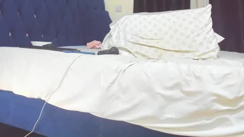 african_barbie25 online show from 04.21.26