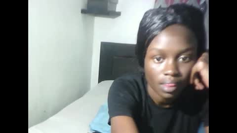 Snapshot of african_beauties chatting on 02.13.26 Mia Friends online show from 02.13.26
