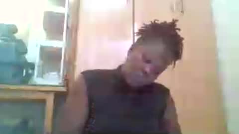 Snapshot of african_princess27 chatting on 06.28.26 i wish to be someones real princess online show from 06.28.26