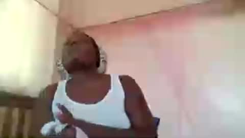Snapshot of african_princess27 chatting on 08.07.26 i wish to be someones real princess online show from 08.07.26