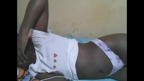 african_pussy2 online show from 11.30.25