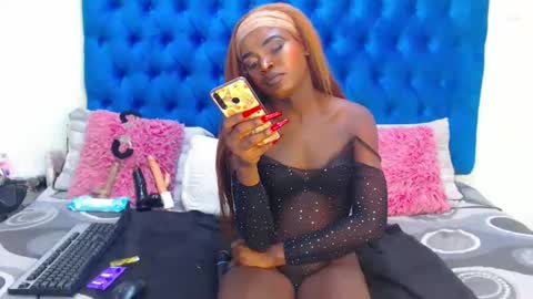Snapshot of africanbrownskingoddes chatting on 02.07.25 africanbrownskingoddes online show from 02.07.25