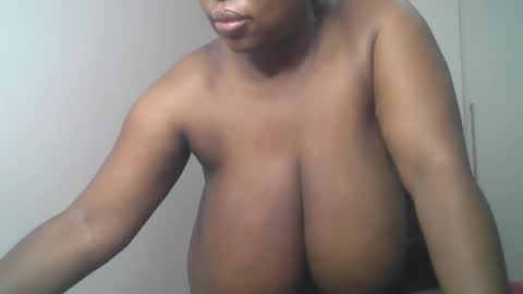 ONLYFAN-Africanbusty online show from 03.11.25