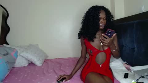 Mia online show from 02.28.26