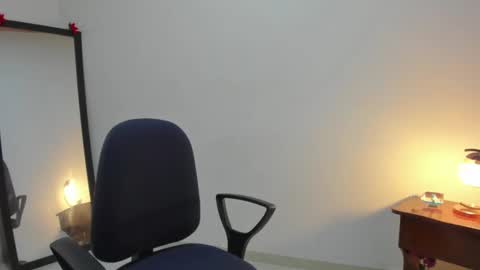 Lorena online show from 02.10.25