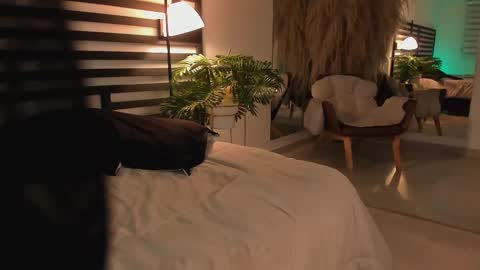 Emma online show from 02.13.25