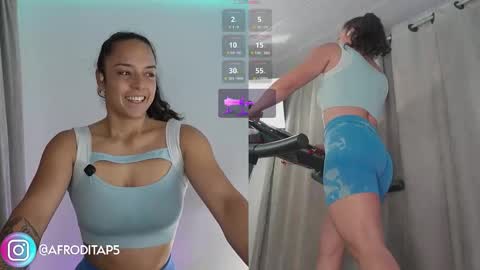 Snapshot of afrodita_p_ chatting on 10.28.25 Afrodita P online show from 10.28.25