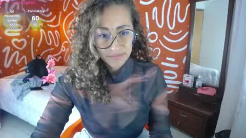 Snapshot of afrodita_solis chatting on 06.01.26 afrodita_solis online show from 06.01.26