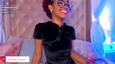 Snapshot of afrodita_sweeet chatting on 05.27.26 Afrodita online show from 05.27.26