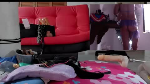 Snapshot of afroditacute16 chatting on 09.27.25 afroditacute16 online show from 09.27.25