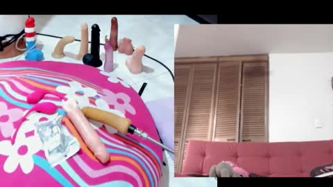 Snapshot of afroditacute16 chatting on 10.20.25 afroditacute16 online show from 10.20.25