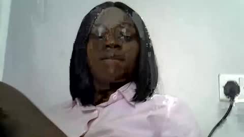 Snapshot of afronubians chatting on 09.25.25 afronubians online show from 09.25.25