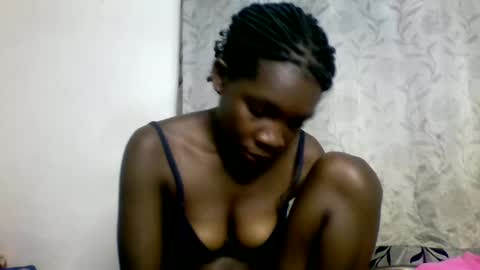 Snapshot of afronubians_ chatting on 02.02.25 pink and josphen online show from 02.02.25