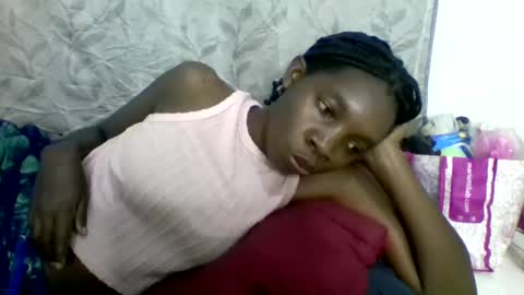 Snapshot of afronubians_ chatting on 02.06.25 pink and josphen online show from 02.06.25