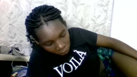 Snapshot of afronubians_ chatting on 02.08.25 pink and josphen online show from 02.08.25