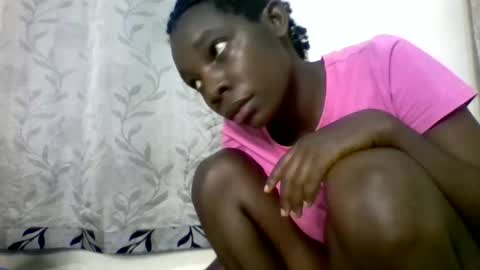 Snapshot of afronubians_ chatting on 02.14.25 pink and josphen online show from 02.14.25