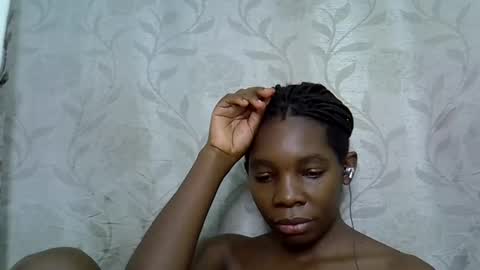 Snapshot of afronubians_ chatting on 03.01.25 pink and josphen online show from 03.01.25