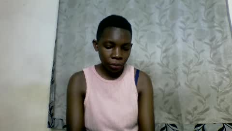 Snapshot of afronubians_ chatting on 03.10.25 pink and josphen online show from 03.10.25