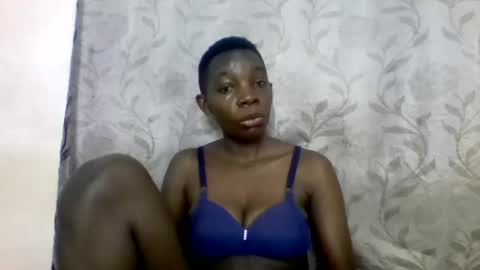 Snapshot of afronubians_ chatting on 03.12.25 pink and josphen online show from 03.12.25