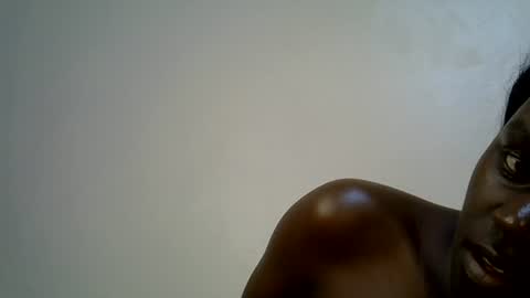 Snapshot of afronubians_ chatting on 06.27.26 pink and josphen online show from 06.27.26