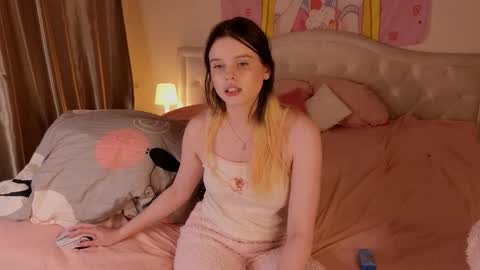 Snapshot of afterdarkduo chatting on 10.15.25 afterdarkduo online show from 10.15.25