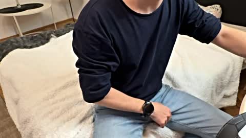 Snapshot of aftertherun chatting on 03.28.26 AfterTheRun online show from 03.28.26