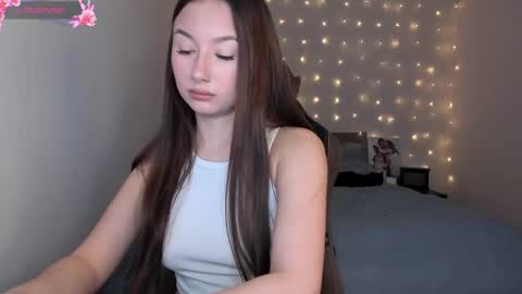 Snapshot of agata_cherry chatting on 02.10.26 Eva online show from 02.10.26