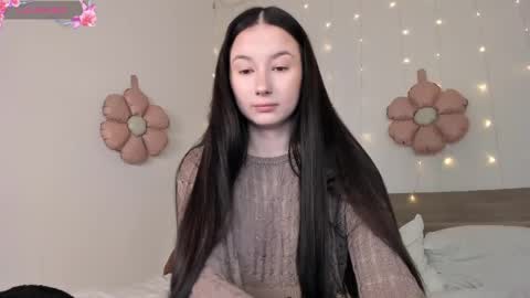 Snapshot of agata_cherry chatting on 03.26.26 Eva online show from 03.26.26