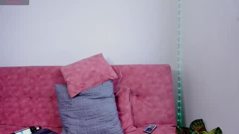   online show from 09.18.25