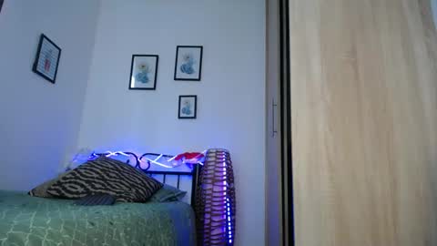 DIANA  online show from 12.18.24