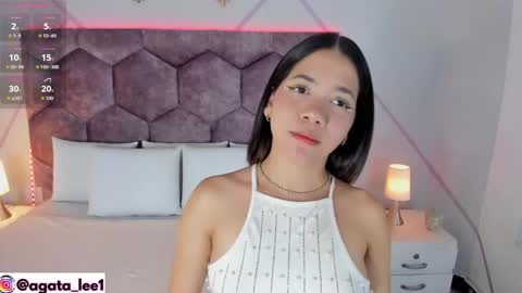agataa_lee online show from 09.17.25