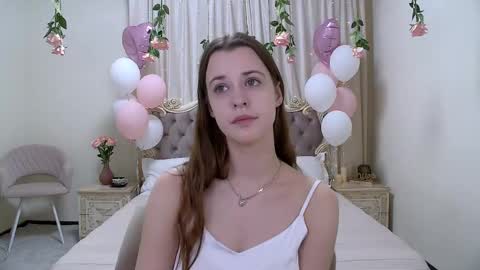 Agata Aisitt online show from 03.04.25