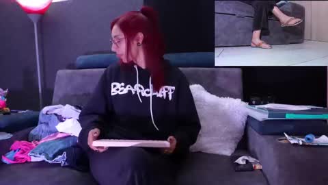 Agata Collinss online show from 10.05.25