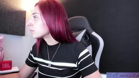 Agata Collinss online show from 02.22.26