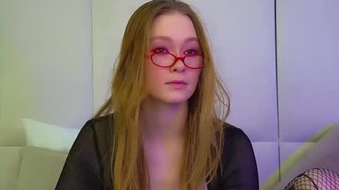 Snapshot of agatafoxley chatting on 02.02.26 AgataFoxley online show from 02.02.26