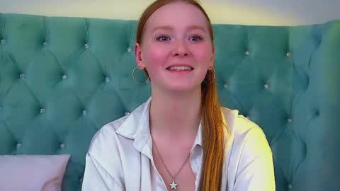 Snapshot of agatafoxley chatting on 06.08.26 AgataFoxley online show from 06.08.26